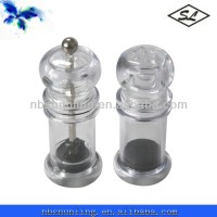 plastic salt and pepper grinder set